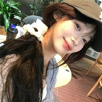 在切瑟尔海滩上